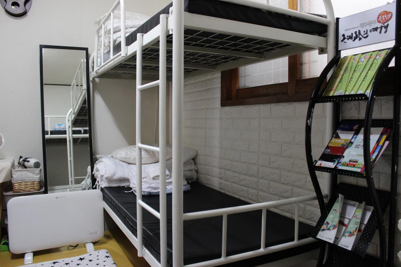 Danim Backpackers Daegu Ξενοδοχείο Δωμάτιο φωτογραφία